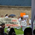 sheinbaum-enfrenta-protestas-por-falta-de-base-y-medicinas-631080
